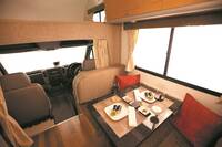 Apollo Euro Camper - Dining
