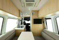 Star RV Aquila - Interior Dinette