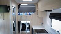 Pacific Horizon Fuso - Interior