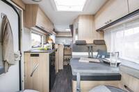 McRent Compact Plus - Interior
