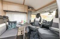 McRent Compact Plus - Interior