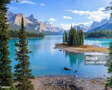 Great Parks and Lakes of Western Canada