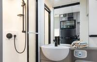 Let's Go Quatro - Shower