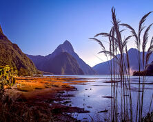 New Zealand Mountains by Motorhome: Epic Journeys from Peak to Peak